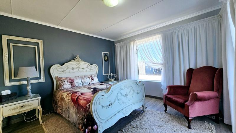 4 Bedroom Property for Sale in Dana Bay Western Cape